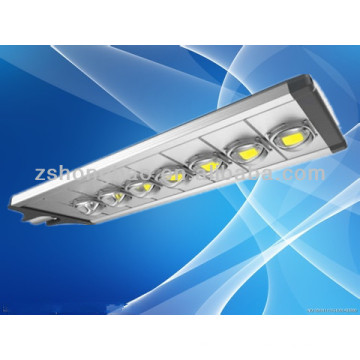 Vente chaude CE Rohs 300W IP65 BridgeLux COB Lampe de rue LED solaire / éclairage de rue LED